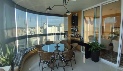 Lindo apartamento 04 suÍtes rua 260 meia praia, Meia Praia, Itapema - SC