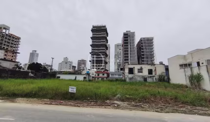 Terreno 4°av / meia praia, Meia Praia, Itapema - SC