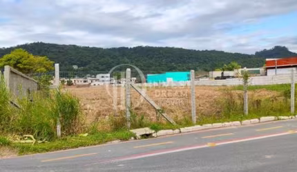 Terreno em balneÁrio camboriÚ prox. br 101, Nova Esperança, Balneário Camboriú - SC