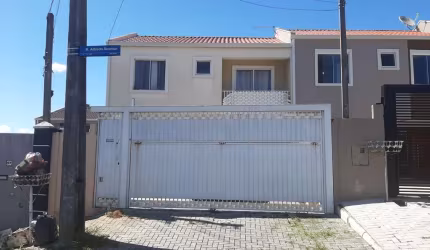 Casa em condomínio fechado com 3 quartos à venda na Rua Alfredo Scorsin, São Braz, Curitiba, 83 m2 por R$ 498.000