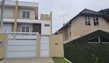Casa com 3 quartos à venda na Rua Francisco dos Santos Lima, 24, Santo Inácio, Curitiba, 179 m2 por R$ 1.350.000
