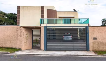Casa no Condominio Ref&#250;gio dos Amigos