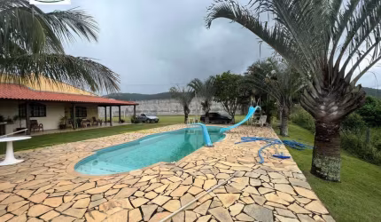 EXCELENTE CHÁCARA Á VENDA NO  BAIRRO DO AGUDO DOS FRIAS