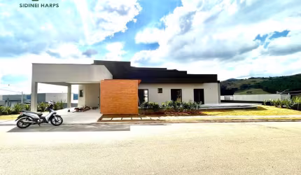 Maravilhosa Casa Nova á venda! Condomínio Portal da Serra - Bragança Plt.