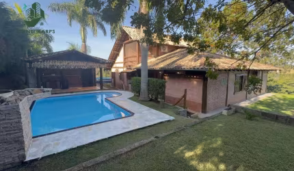 Espetacular Casa Rústica para Locação - Condomínio Náutico Porto Bragança.