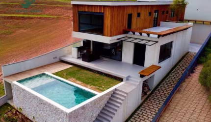 Casa Nova em Condomínio Alto Padrão - Bragança Paulista SP