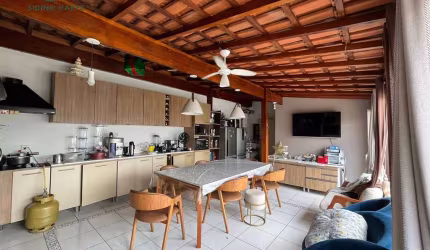 Belíssimo sobrado a venda! Residencial Altos de Bragança - Bragança Plt.