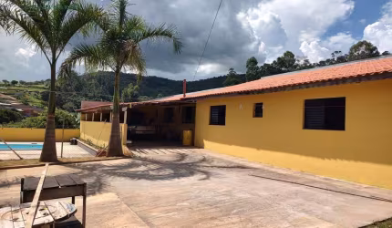 Linda Chácara a Venda em Bragança Paulista no Bairro Recanto da Montanha!
