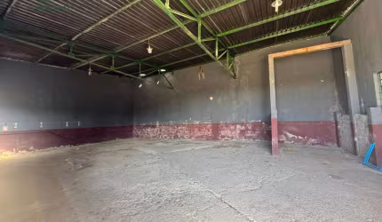 Ótimo Barracão para locação! Bairro Bom Retiro- Bragança Paulista SP.