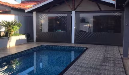 Casa p/ Locação e Venda! Localizado no Bairro Jardim Paturi - Bragança Plt.