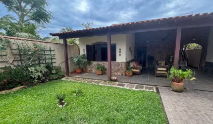 Casa para Venda em Saquarema, Boqueirão, 5 dormitórios, 4 suítes, 5 banheiros, 2 vagas