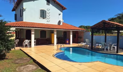 Casa para Venda em Saquarema, Jaconé, 4 dormitórios, 3 banheiros, 2 vagas