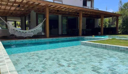 Oportunidade Casa no Praia Bella 5 suítes porteira fechada