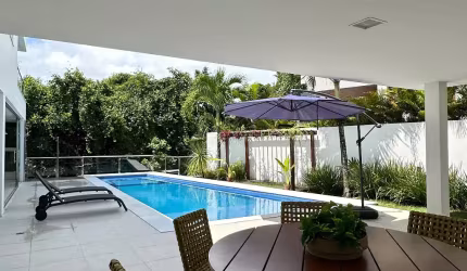 Casa de alto padrão a venda em Alphaville 1 com 5 suítes