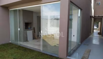 SOBRADO NOVO COM SOBRA DE TERRENO BAIRRO NOVA YORK PRÓXIMO AO LAGO MUNICIPAL