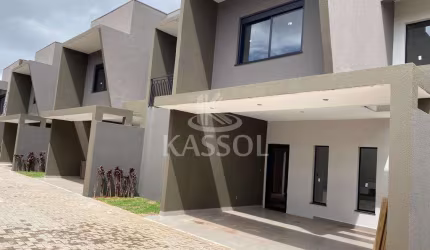Sobrado, SÃO CRISTÓVÃO, CASCAVEL - PR, prox. ao colégio Sagrada Família