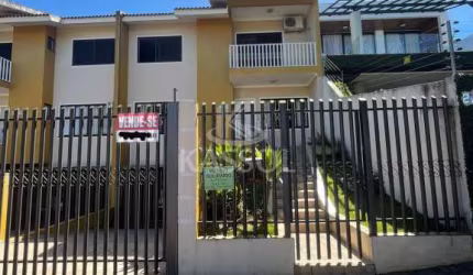 Sobrado à venda em ótima localização e sobra de terreno, CENTRO, CASCAVEL - PR