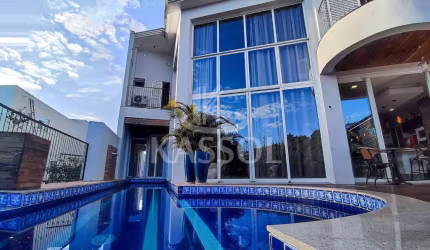 LINDÍSSIMO E AMPLO SOBRADO A VENDA, C 04 SUITES, REGIÃO DO LAGO, CASCAVEL - PR