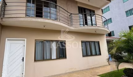Sobrado com 1 suite e 2 quartos à venda, área total 234.75 m , Vila Tolentino