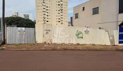 TERRENO À VENDA NA REGIÃO CENTRAL COM ÓTIMO DESCONTO PARA PAGAMENTO À VISTA