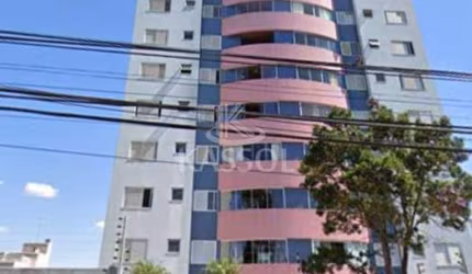 Ed Saint Paul - Centro - andar alto - reformado - 2 suites e 1 quarto sacada