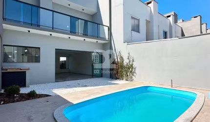 GEMINADO DUPLEX COM PISCINA E 3 QUARTOS | TRÊS RIOS DO SUL