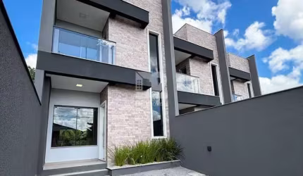GEMINADO TRIPLEX COM 2 SUÍTES | ILHA DA FIGUEIRA