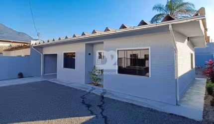 CASA TÉRREA COM 3 QUARTOS | CENTENÁRIO