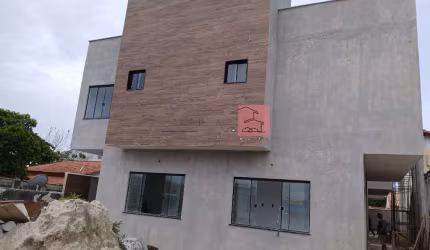 Casa Triplex com Vista Panorâmica - Conforto e Praticidade Perto de Tudo!