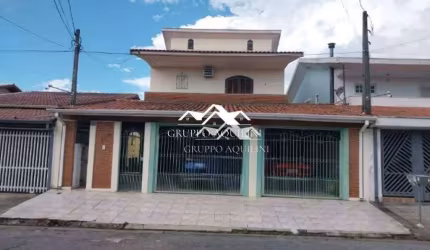 Sobrado com 5 dormitórios à venda, 180 m² por R$ 860.000 - Jardim das Indústrias - São José dos Campos/SP
