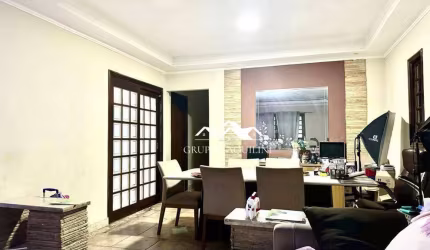 Casa com 3 dormitórios à venda, 110 m² por R$ 1.250.000 - Jardim das Indústrias - São José dos Campos/SP
