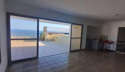 Cobertura no Rio Vermelho com 3 suítes, 400m² à venda por R$1.800.000,00