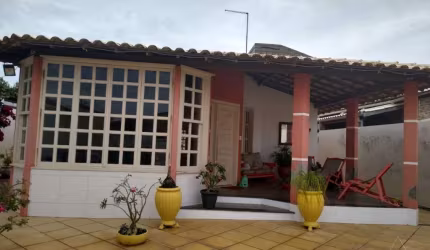 Casa Stella Mares com 3 quartos e 2 suítes, 203 m² à venda por R$ 1.200.000,00