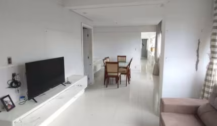 Apartamento no Jardim Apipema com 3 quartos e 2 suítes, 110m² à venda por R$ 450.000,00
