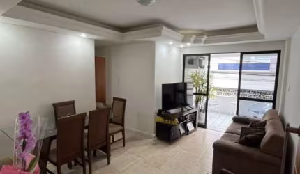 Apartamento no Rio Vermelho com 3 quartos sendo 1 suíte, 76m² à venda por R$ 480.000,00
