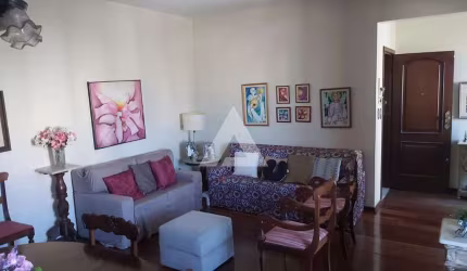 Apartamento na Pituba de 4 quartos sendo 1 suíte, 138m² à venda por R$ 650.000,00