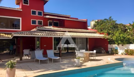 Casa em Jaguaribe com 4 quartos e 2 suítes, 305m² à venda por R$ 2.650.000,00