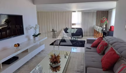 Apartamento com 4 quartos e 4 suítes, 200,00 m² para alugar por R$ 9.000,00 Graça, Salvador/BA