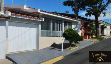 Casa em ótimo bairro