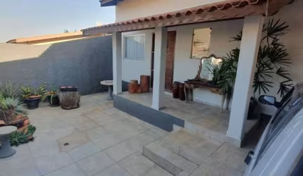 Casa Padrão otima para investir ou morar