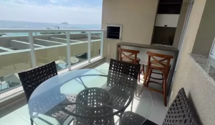 Apartamento FRENTE  MAR disponível para TEMPORADA!