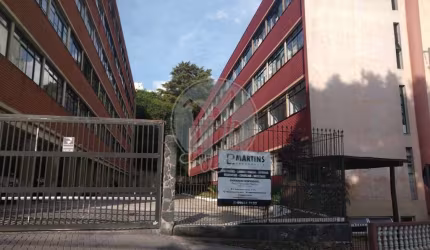 Apartamento com 3 quartos  à venda, 86.10 m2 por R$320000.00  - Cristo Rei - Curitiba/PR