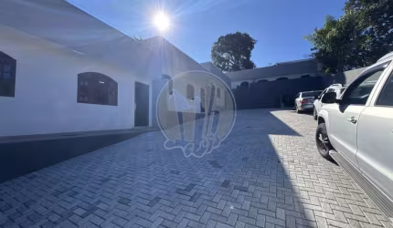 Casa Residencial com 3 quartos  para alugar, 70.00 m2 por R$2200.00  - Cachoeira - Curitiba/PR