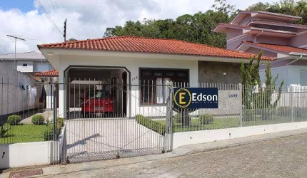 Casa à venda em Santo Amaro da Imperatriz/SC