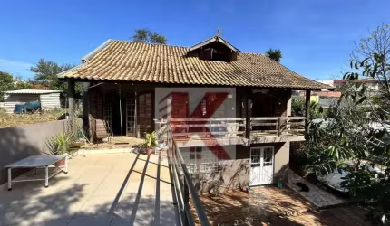 SOBRADO SAN FERNANDO COM 250,00M2 E TERRENO COM 450,00M2 DUAS ENTRADAS