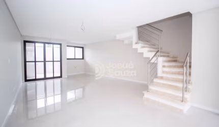 Sobrado com 3 dormitórios à venda, 125 m² por R$ 780.000,00 - São Lourenço - Curitiba/PR