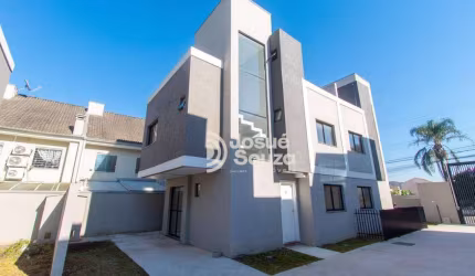 Sobrado com 3 dormitórios à venda, 105 m² por R$ 639.000,00 - Uberaba - Curitiba/PR