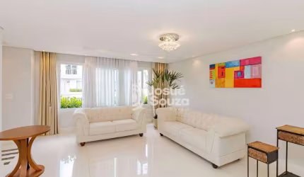 Casa em Condomínio com 3 quartos, 3 suítes, 4 vaga, Santo Inácio - Curitiba