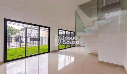 Sobrado com 3 dormitórios à venda, 132 m² por R$ 890.000,00 - Xaxim - Curitiba/PR