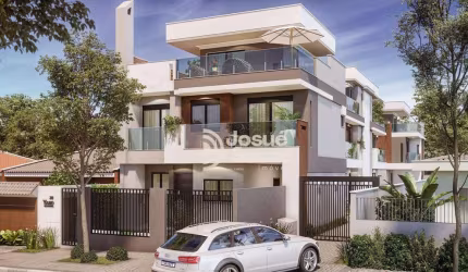 Sobrado triplex com terraço a venda no Jardim Social / Bacacheri
